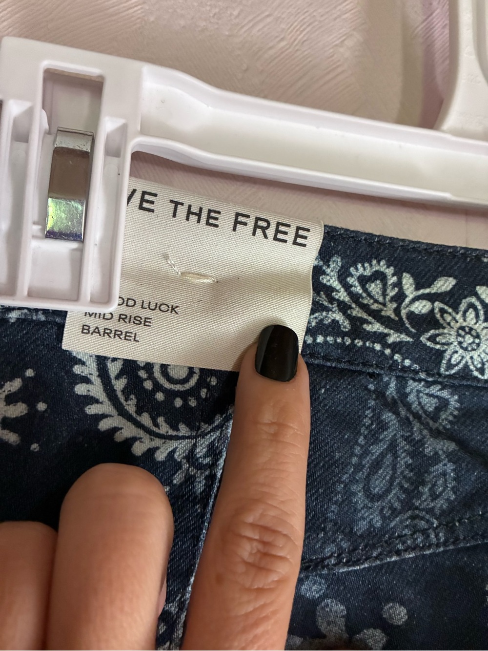 Free People We the Free Printed Good Luck Barrel Jeans - Picture 11 of 12